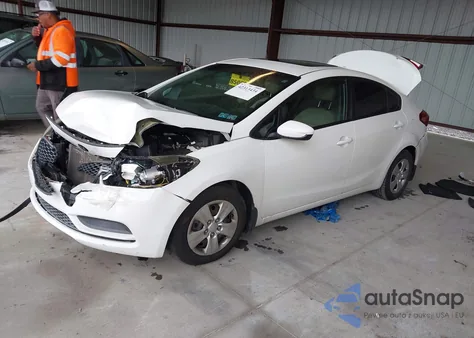 2016 Kia Forte Lx из США, поврежденный, VIN KNAFK4A62G5457918